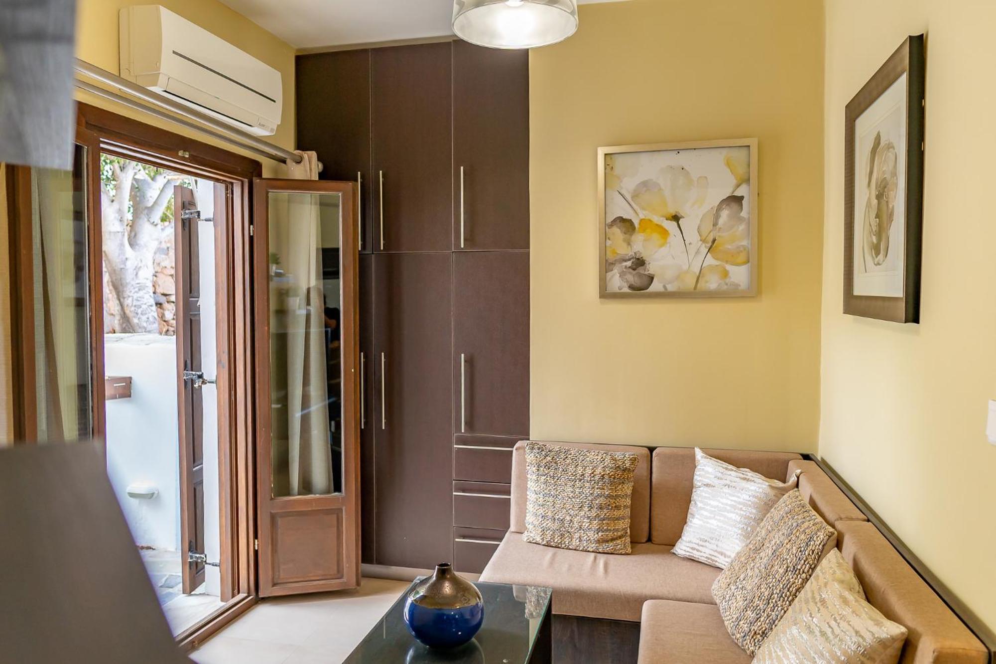 Theoxenia Kasos Luxury Apartments Panagia  Bagian luar foto